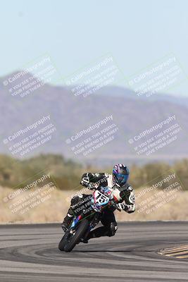 media/Dec-04-2025-Racers Edge (Thu) [[5ebc9f124d]]/3-B Group/2-Session 1 (Turn 4 Entry)/